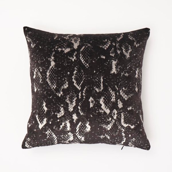 Yılan Desenli Kare Yastık